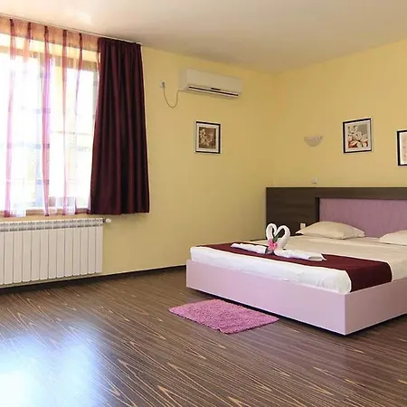 Otel 